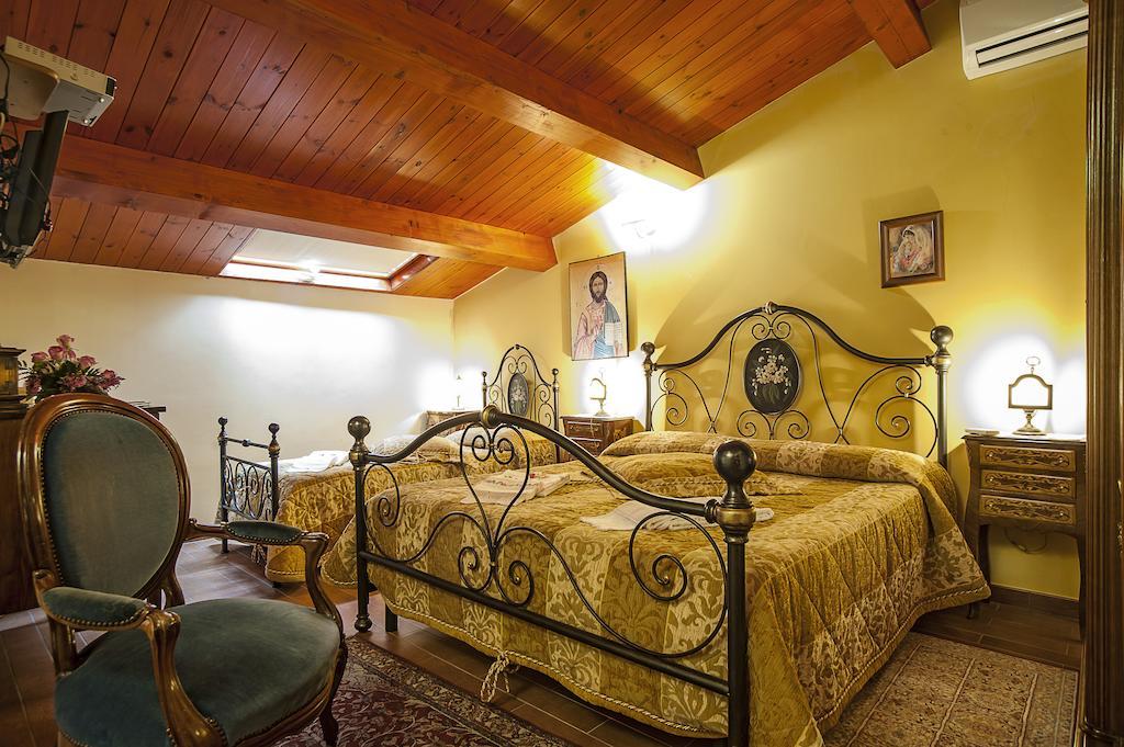 B&B La Ginestra Civita Zimmer foto